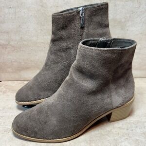 Clarks Womens Suede Ankle Boots Taupe Grey Side Zip Block Heel 26121763 Size 7 M